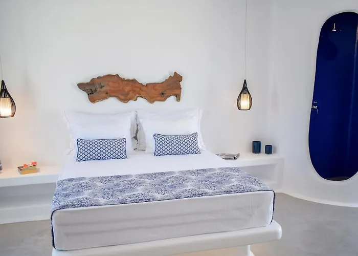 Angels Pillow Luxury Boutique - Adults Only Naousa